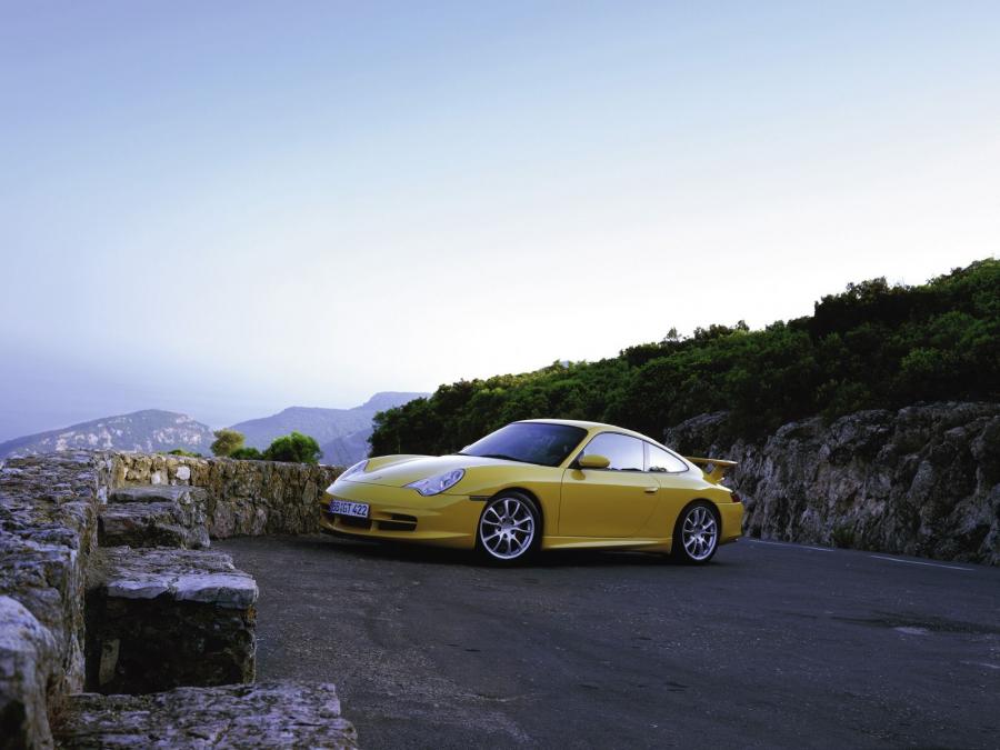  Porsche 911 GT3 2003 года  (фото 12 из 33)